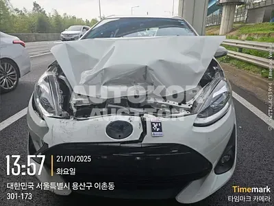 2018, Toyota / Prius C, VIN: JTDKDTB35J1612261, 71848 км., hybrid, 1497 куб.см.