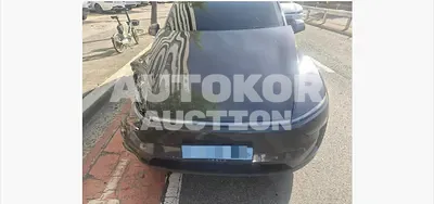 2026, Tesla / Model Y, 2464 км., electric, 180 куб.см.