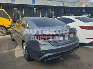 2022, BMW / Z1, gas