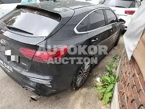 2020, BMW / Z1, 40126 км., gas, 1591 куб.см.