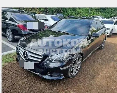 2015, Mercedes-Benz / E 250, 247369 км., diesel, 2143 куб.см.
