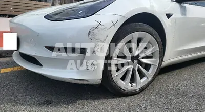 2022, Tesla / Model 3, VIN: 5YJ3E1EB9NF149739, 73950 км., electric