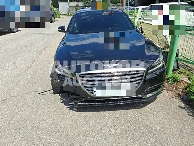 2017, Genesis / G80, 100000 км., gas, 3300 куб.см.