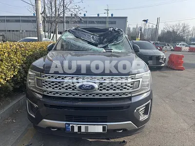 2021, Ford / Expedition, 45172 км., gas, 3500 куб.см.