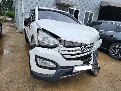 2015, Hyundai / Santa FE, VIN: KMHSW81UBFU469080, diesel