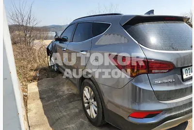 2016, Hyundai / Santa FE, VIN: KMHSW81UDGU625101, diesel