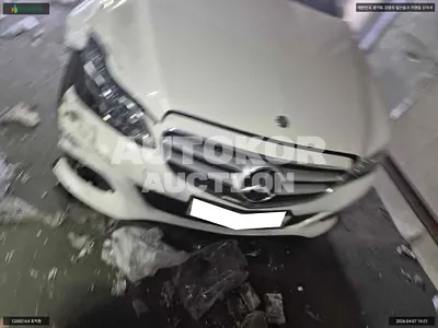 2015, Mercedes-Benz / e300, VIN: WDDHF8BB7GB267428, 167906 км., gas, 3498 куб.см.