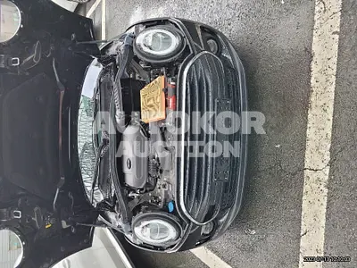 2021, MINI / Clubman, VIN: WMWXJ3100M2N95872, 22074 км., diesel