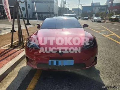 2023, Tesla / Model S, electric