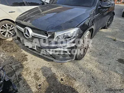 2019, Mercedes-Benz / glc300, 153599 км., gas