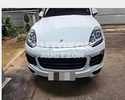 2017, Porsche / Cayenne, VIN: WP1AF2922HLA30130, 149144 км., diesel, 2967 куб.см.