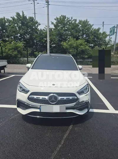 2022, Mercedes-Benz / GLA 250, 25841 км., gas, 1991 куб.см.