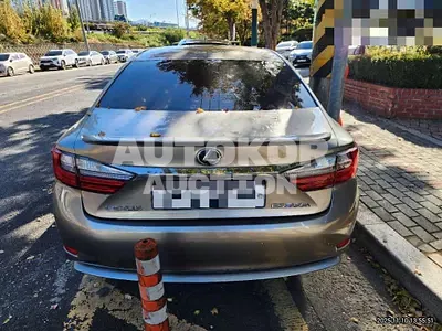 2017, Lexus / ES 300, 141282 км., hybrid