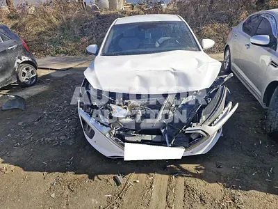 2020, Hyundai / Ioniq, VIN: KMHC051CGLU208338, 83646 км., hybrid, 1580 куб.см.