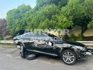 2017, Genesis / G80, 120000 км., gas, 3342 куб.см.
