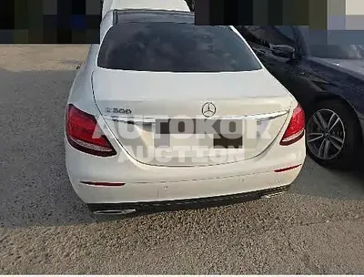 2016, Mercedes-Benz / E 300, 94432 км., gas, 1991 куб.см.