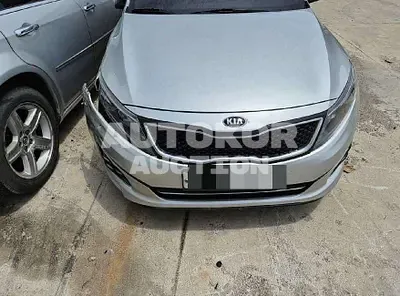 2015, BMW / B5, 129268 км., gas, 1998 куб.см.