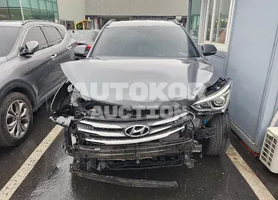2017, Hyundai / Santa FE, VIN: KMHSW81UBHU758465, 59207 км., diesel