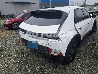 2022, Hyundai / Ioniq, 92932 км., electric