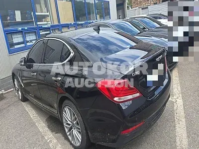 2019, Genesis / G70, 73796 км., gas, 2000 куб.см.