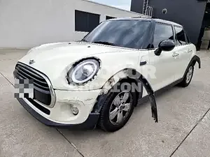 2019, MINI / Cooper, VIN: WMWXU1102K2L21081, 80300 км., gas