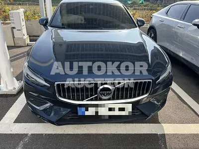 2022, Volvo / S60, 45000 км., gas