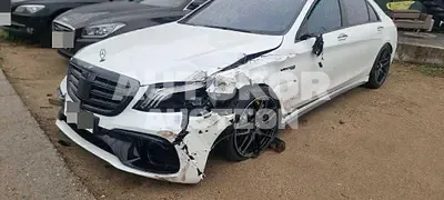 2020, Mercedes-Benz / amg s63, 33000 км., gas