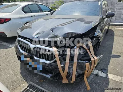 2025, BMW / i5, electric
