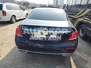 2018, Mercedes-Benz / E 300, VIN: WDDZF4KB7KA558409, gas, 2000 куб.см.