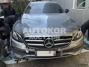 2020, Mercedes-Benz / E 250, VIN: W1KZF4FB0LA765381, 25310 км., gas