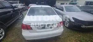 2015, Mercedes-Benz / E 220, VIN: WDDHF0AB1GB238588, diesel