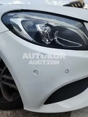 2016, Mercedes-Benz / C 220, unknown