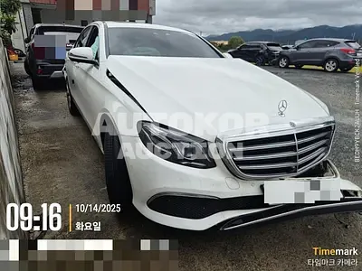 2018, Mercedes-Benz / E 300, 99010 км., gas, 1991 куб.см.