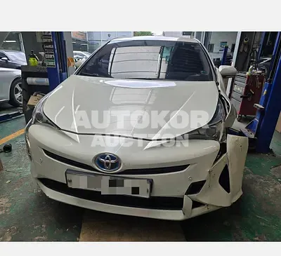 2016, Toyota / Prius, 140348 км., hybrid