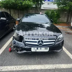2018, Mercedes-Benz / E 200, 106767 км., gas, 1991 куб.см.
