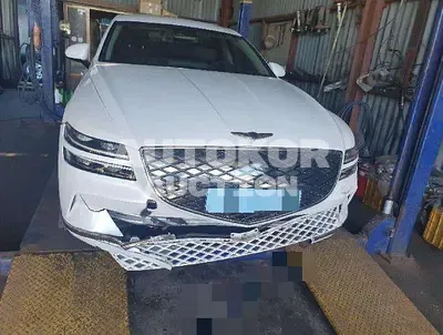 2022, Genesis / G80, 49811 км., electric