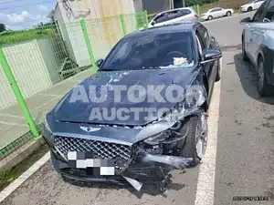 2019, Genesis / G70, 64780 км., gas
