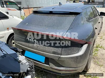 2021, Kia / ev6, VIN: KNAC381AFNA013921, 93838 км., electric
