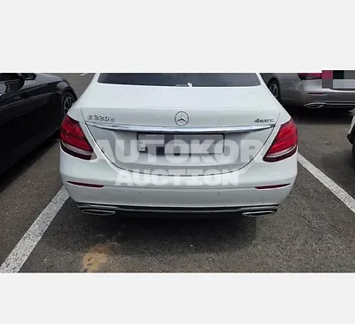 2017, Mercedes-Benz / e220, 143490 км., diesel
