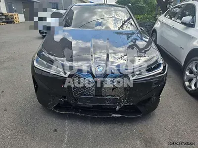 2022, BMW / iX, 49996 км., electric