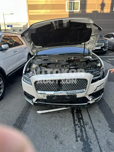 2019, Bentley / Continental, VIN: 1LN6L9BC8K5602174, gas