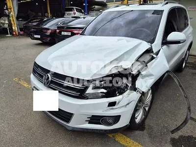2015, Volkswagen / Tiguan, VIN: WVGZZZ5NZFW577152, 72911 км., diesel