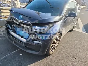 2019, BMW / 120, 104231 км., electric, 120 куб.см.