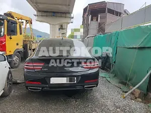 2021, Genesis / G80, 35000 км., gas