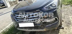 2017, Hyundai / Santa FE, VIN: KMHSW81UBJU823158, diesel