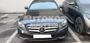 2020, Mercedes-Benz / E 300, VIN: W1KZF4JB0LA859333, gas