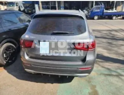 2022, Mercedes-Benz / GLC 300, 76155 км., hybrid