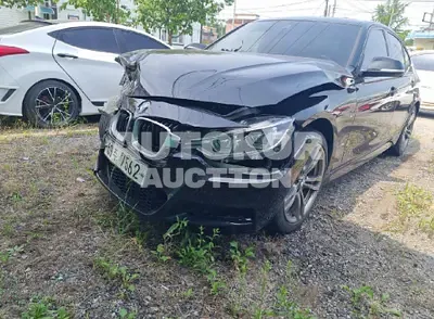 2017, BMW / 320, VIN: WBA8C510XHA067892, diesel