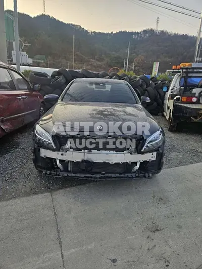 2020, Mercedes-Benz / C 200, 46573 км., gas