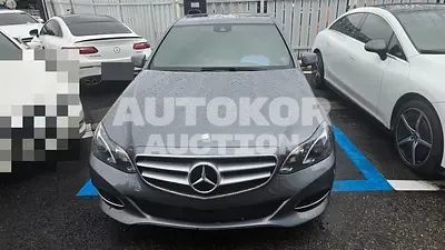 2015, Mercedes-Benz / E 220, 123718 км., diesel, 2143 куб.см.